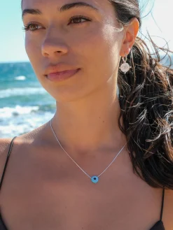 A jewel for me necklace
