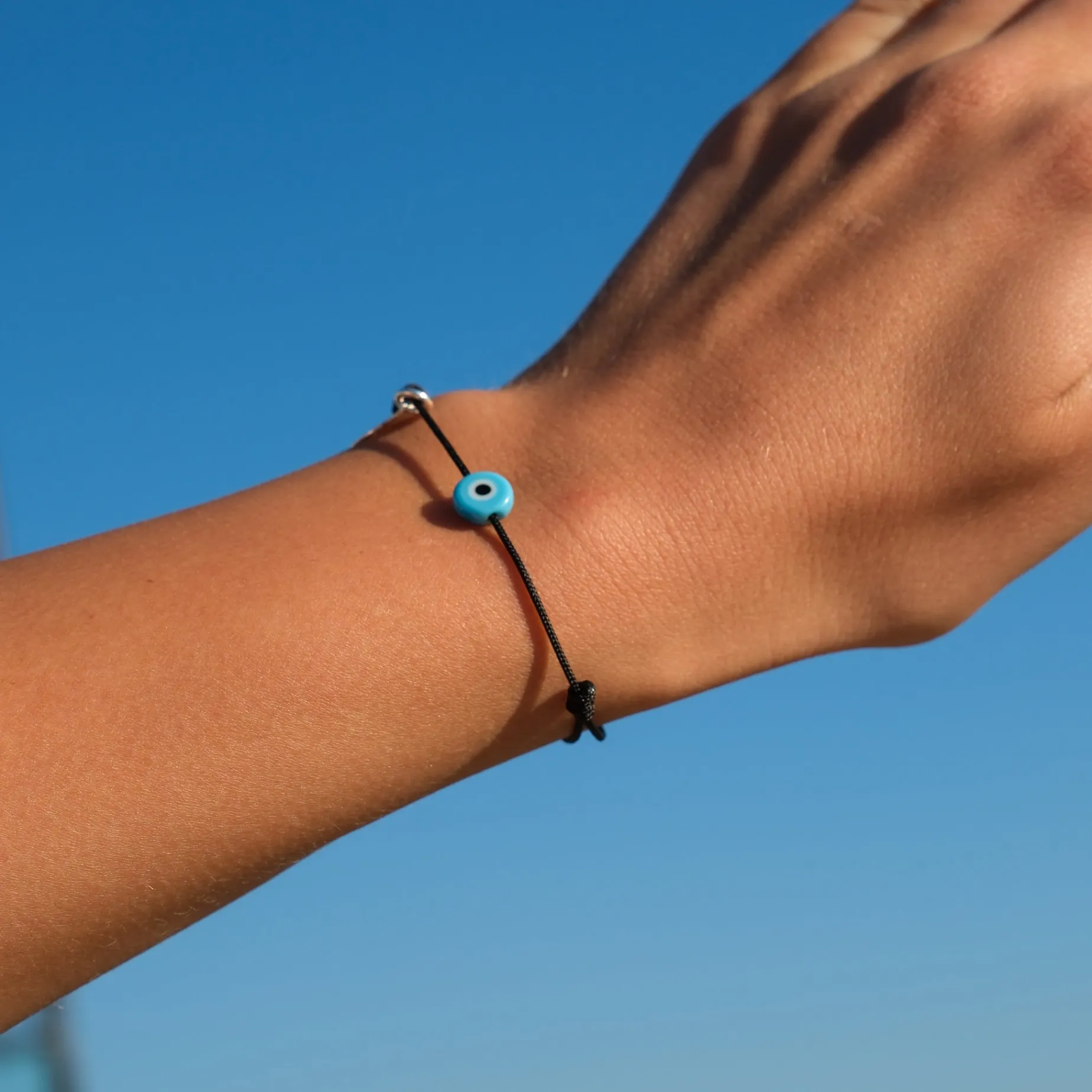 Always protecting bracelet