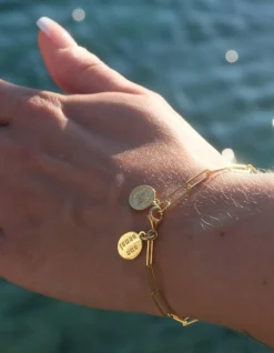 Eternal Connection bracelet