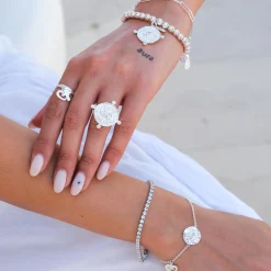 Glamour Me Forever Ring