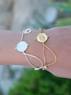 Heartfelt Glance Bracelet