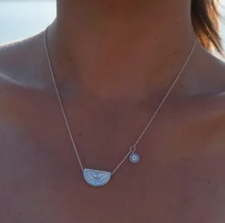 Shimmering Sands Necklace