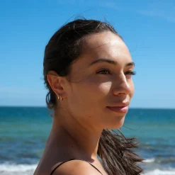 Shining through earrings