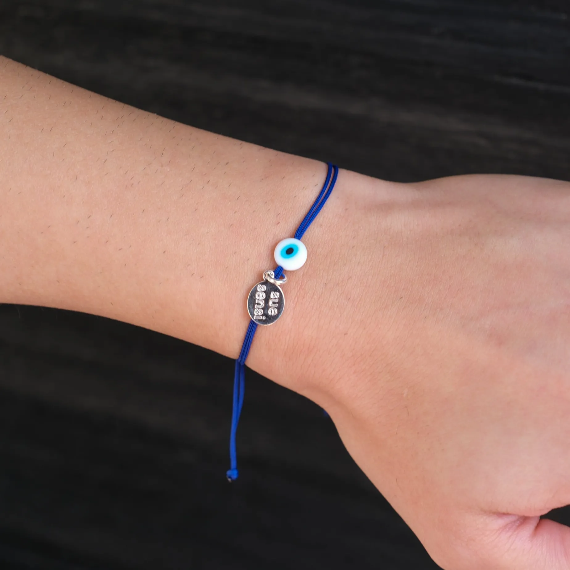 Wear and protect Men's bracelet